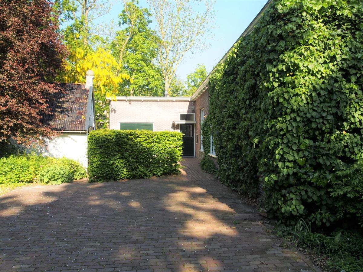 De Oude Dokterspraktijk Apartment Zuidhorn Exterior photo